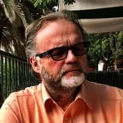 Daniel Carter